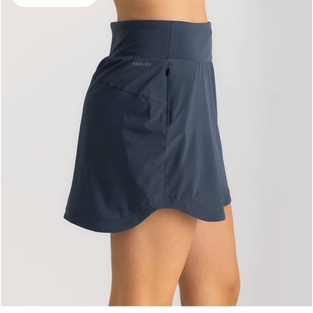 Free Fly Women’s Bamboo-Lines Active Breeze Skort 15” Blue Dusk Size Small